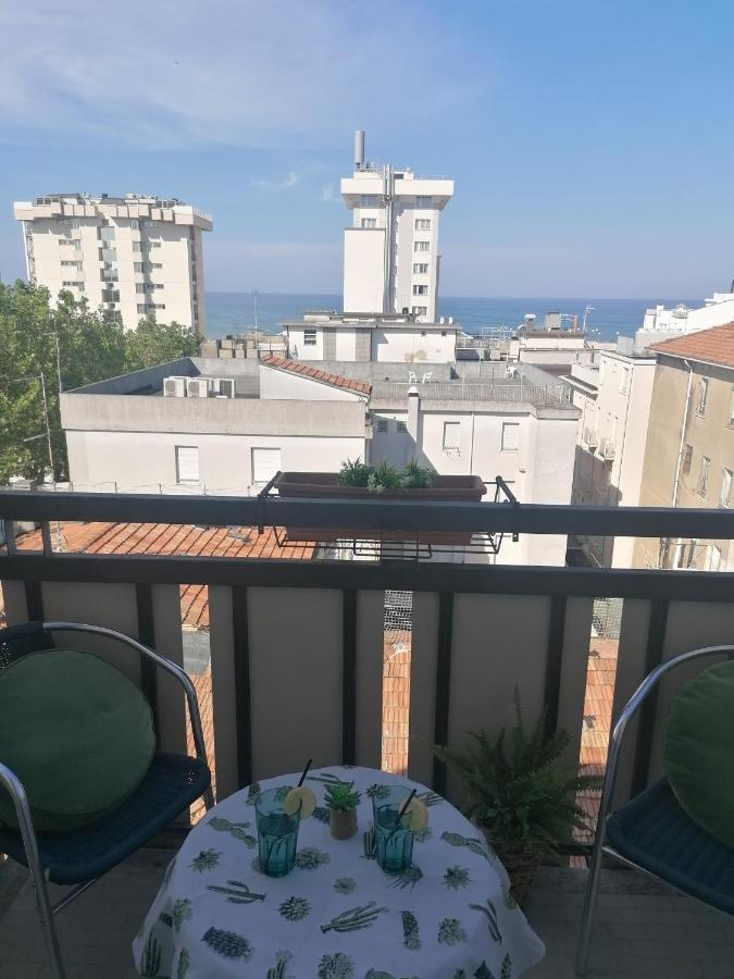 רימיני Hotel Miramare Et De La Ville מראה חיצוני תמונה