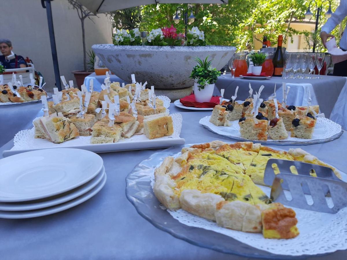 רימיני Hotel Miramare Et De La Ville מראה חיצוני תמונה