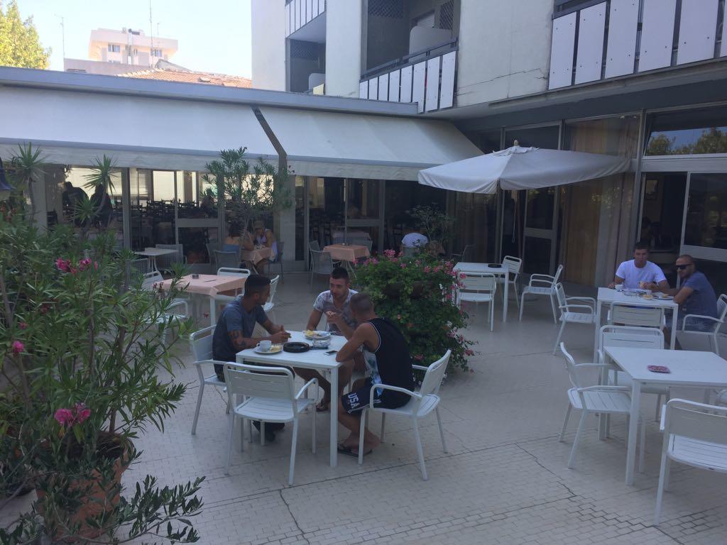 רימיני Hotel Miramare Et De La Ville מראה חיצוני תמונה